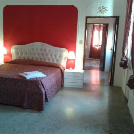Laguna Luxury *